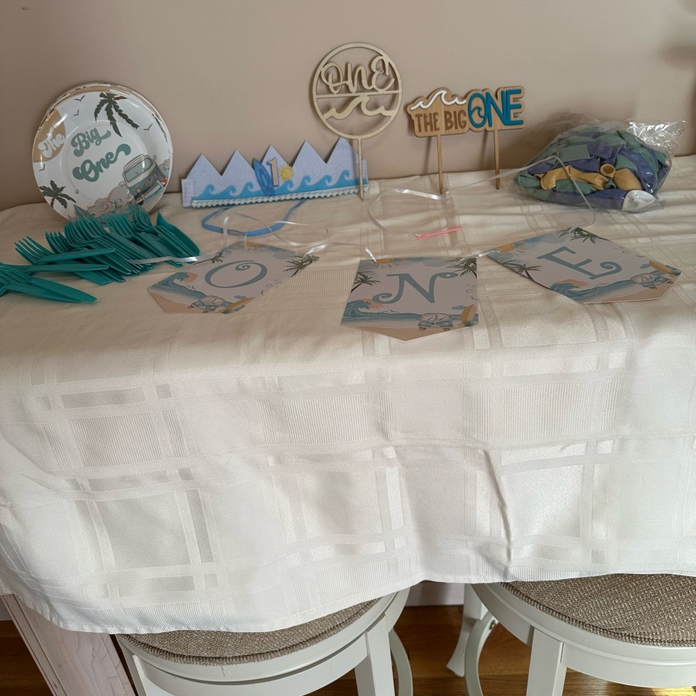Tropical Themed Party Decoration Set with Teal and White Accents